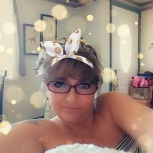 Meet your Posher, Michele